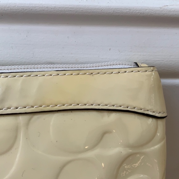 Coach Ivory Cream C Optic Patent Wristlet Clutch - Picture 2 of 11